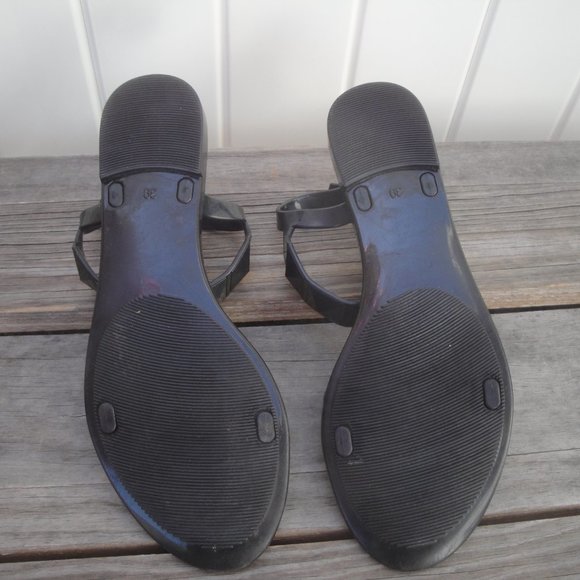 Rebecca Minkoff Jana Jelly Sandals in Black - Picture 5 of 8